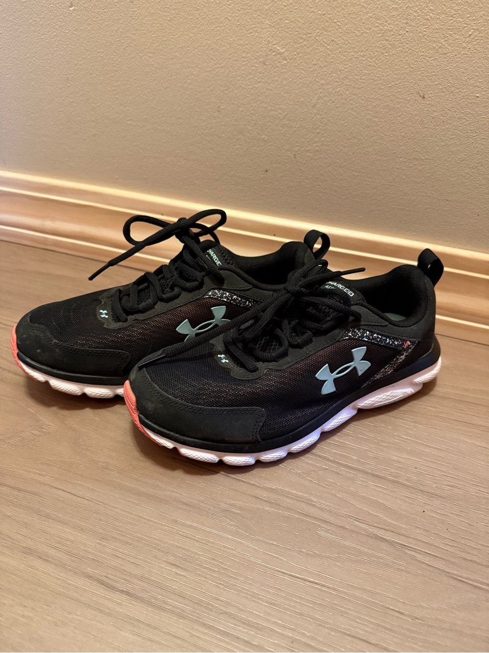 Under Armour Sneakers